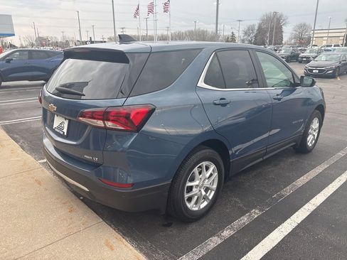 Used 2024 Chevrolet Equinox LT w/ LPO, Floor Liner Package image 4