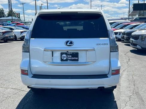 Used 2023 Lexus GX 460 Premium w/ Premium Package AWD/4WD image 6
