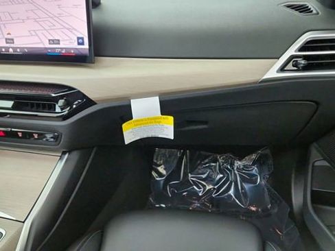 Used 2025 BMW 330i xDrive Sedan image 37