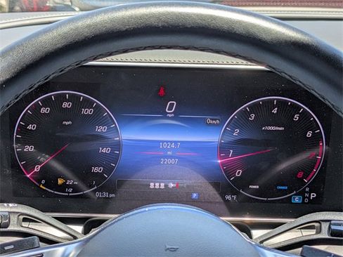 Used 2024 Mercedes-Benz GLC 300 4MATIC image 28