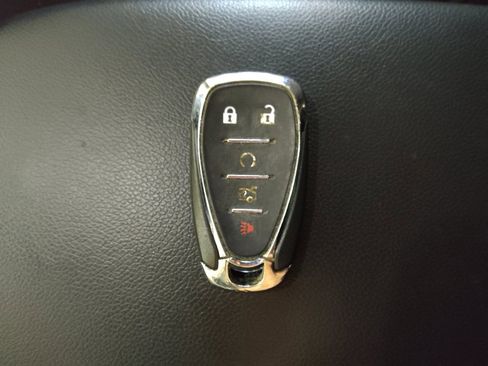 Used 2022 Chevrolet Malibu LS image 32