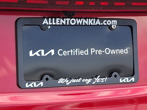 Certified 2024 Kia Forte LXS FWD image 30
