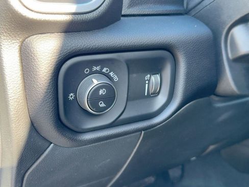 Used 2024 RAM 2500 Big Horn w/ Bed Utility Group image 16