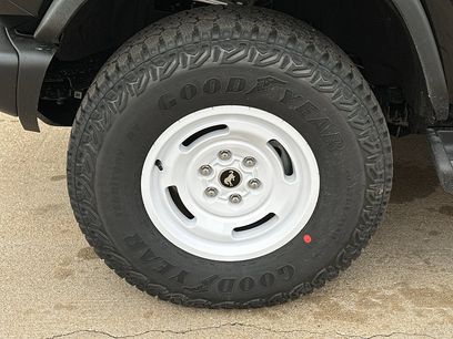 New 2025 Ford Bronco Heritage Edition