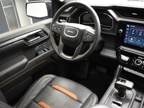 Used 2024 GMC Sierra 1500 AT4 w/ Technology Package image 23