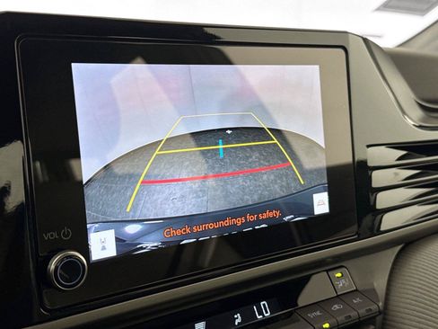 Certified 2025 Toyota Camry SE FWD image 24