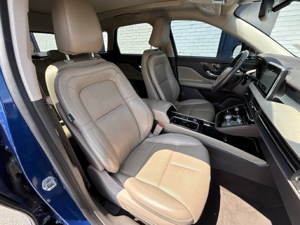 Used 2021 Lincoln Corsair AWD image 27