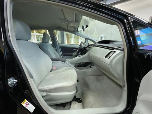 Used 2010 Toyota Prius Two image 24
