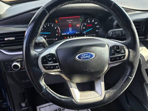 Used 2021 Ford Explorer XLT RWD image 21