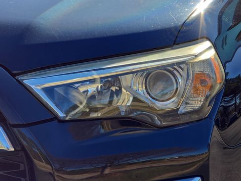 Used 2014 Toyota 4Runner Limited image 26