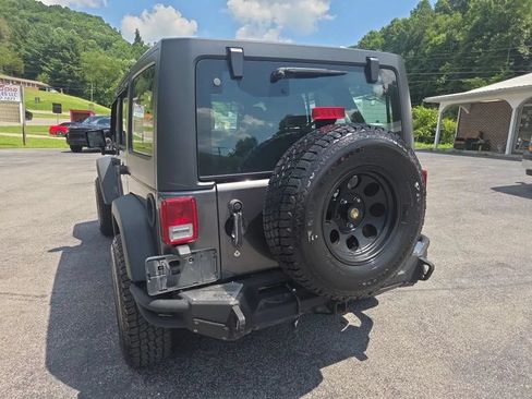 Used 2016 Jeep Wrangler Unlimited Sport AWD/4WD image 6