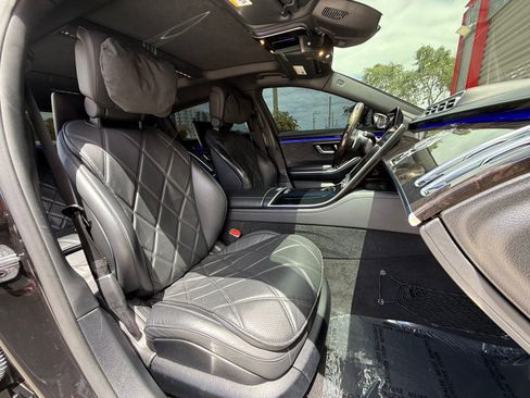 Used 2021 Mercedes-Benz Maybach S 580 4MATIC image 29