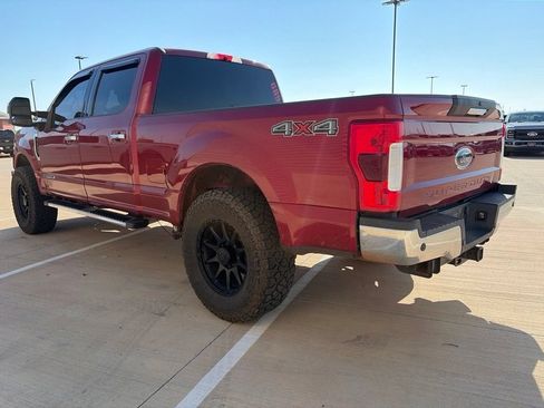 Used 2019 Ford F250 XLT w/ XLT Premium Package AWD/4WD image 5