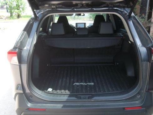 Used 2025 Toyota RAV4 XLE Premium w/ Weather Package AWD/4WD image 6