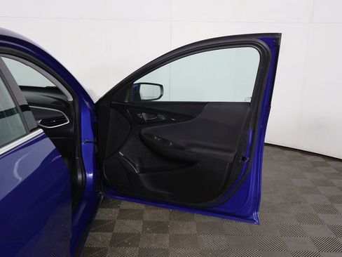 Used 2023 Chevrolet Malibu LT image 17