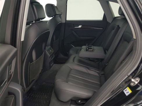 Used 2020 Audi Q5 2.0T Premium w/ Convenience Package image 23