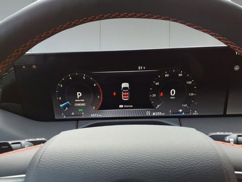 Used 2025 Nissan Armada PRO-4X w/ Pro-4X Premium Package image 17