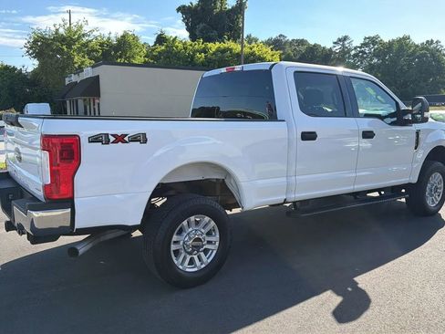 Used 2019 Ford F250 XLT AWD/4WD image 5