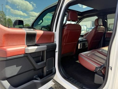Used 2019 Ford F150 Platinum w/ FX4 Off-Road Package AWD/4WD image 23