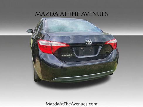 Used 2016 Toyota Corolla LE FWD image 10