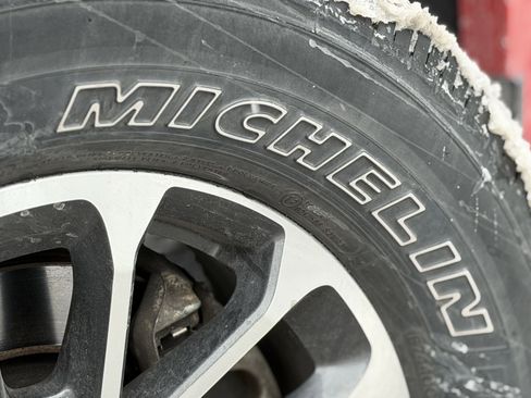 Used 2020 Ford F150 XLT w/ Equipment Group 302A Luxury image 8