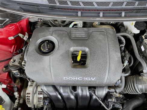 Used 2017 Kia Forte S image 30