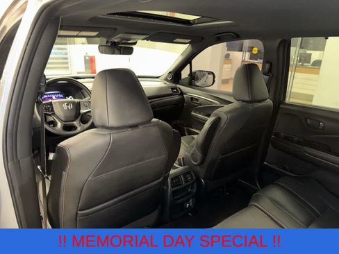 Used 2023 Honda Passport TrailSport image 29