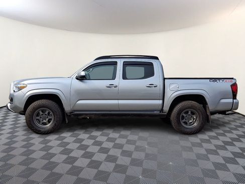 Certified 2023 Toyota Tacoma SR AWD/4WD image 10