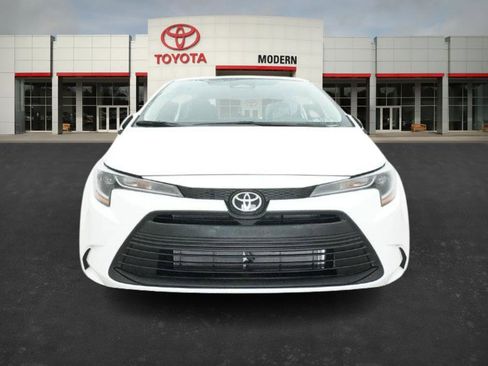 New 2026 Toyota Corolla LE image 3