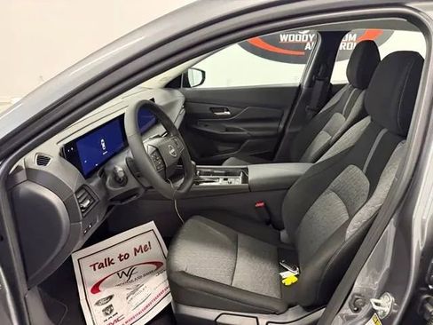 New 2026 Nissan Sentra SV w/ SV Convenience Package image 8