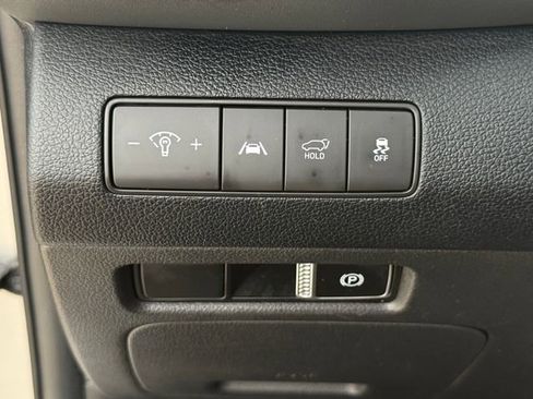 Used 2023 Hyundai Santa Fe SEL FWD image 18