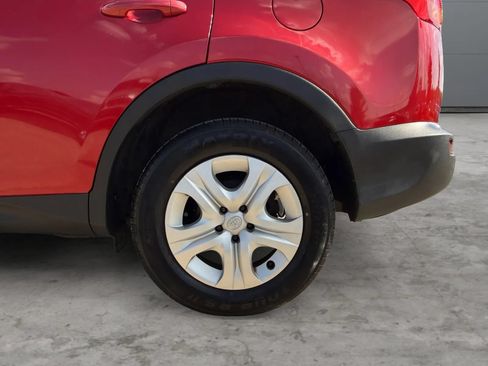 Used 2015 Toyota RAV4 LE AWD/4WD image 43