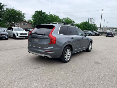 Used 2016 Volvo XC90 T6 Momentum w/ Momentum Plus Package image 5