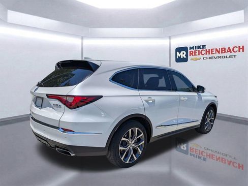 Used 2024 Acura MDX FWD w/ Technology Package image 4