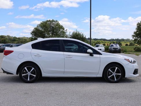 Used 2022 Subaru Impreza 2.0i Premium image 7