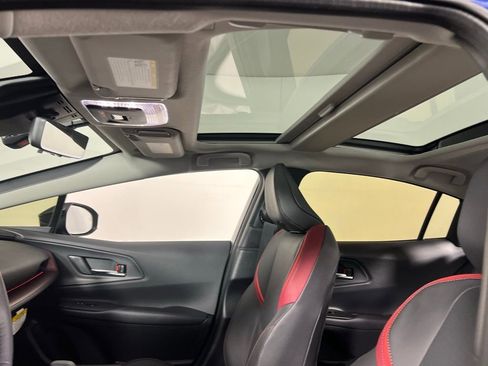 Used 2025 Toyota Prius Plug-In Hybrid w/ Limited Premium Package image 22