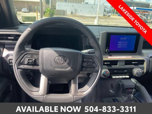 Certified 2026 Toyota Tacoma TRD Off-Road AWD/4WD image 23