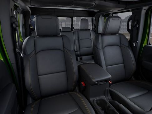 New 2026 Jeep Gladiator Sahara image 16