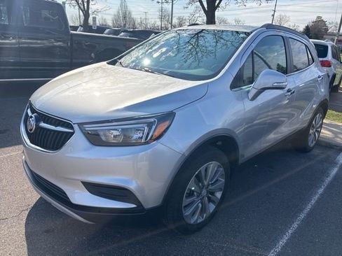 Used 2019 Buick Encore Preferred image 1