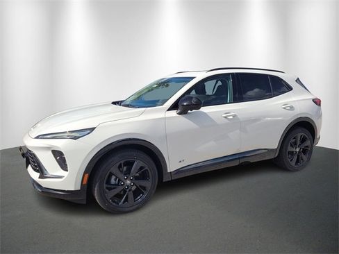 New 2025 Buick Envision Sport Touring image 2