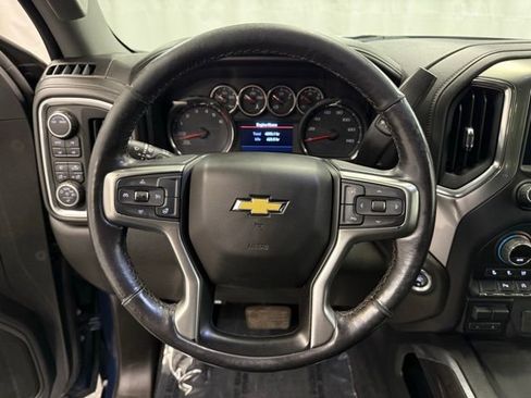 Used 2020 Chevrolet Silverado 1500 LTZ AWD/4WD image 13