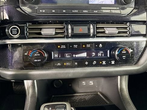 Certified 2023 Nissan Pathfinder SL w/ SL Premium Package AWD/4WD image 14