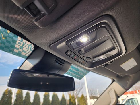 Used 2025 Chevrolet Silverado 2500 LT w/ Safety Package image 38