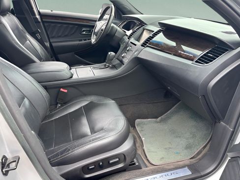 Used 2014 Ford Taurus Limited image 14