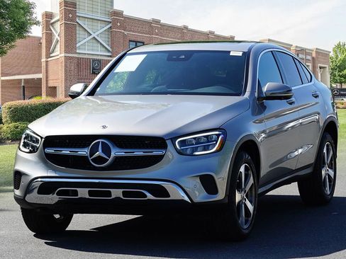 Certified 2023 Mercedes-Benz GLC 300 4MATIC Coupe image 4