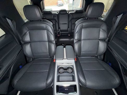 Certified 2026 Lincoln Navigator Reserve w/ Jet Appearance Package AWD/4WD image 26