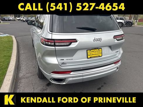 Used 2022 Jeep Grand Cherokee L Summit w/ Luxury Tech Group V AWD/4WD image 7