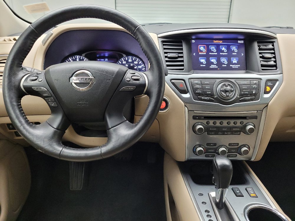 Used 2020 Nissan Pathfinder SL AWD/4WD image 22