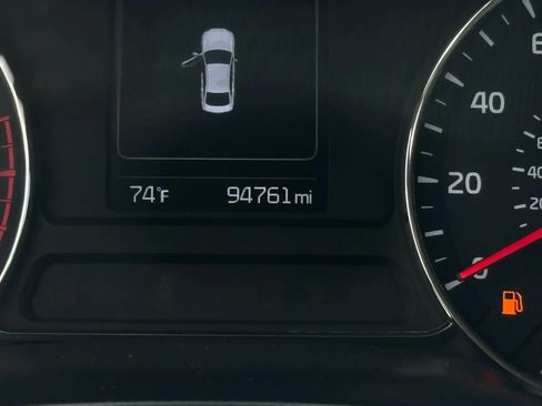 Used 2017 Kia Forte LX w/ LX Popular Package FWD image 22