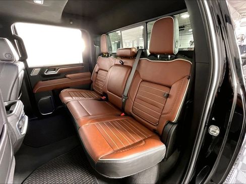 Used 2022 Nissan Pathfinder SL image 37